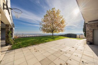 Exkluzívna VILA s panoramatickým výhľadom v Svätom Jure- 5 - 3