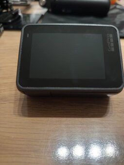 Predám gopro hero 7 Black + bohaté príslušenstvo - 3