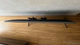 50” Samsung 4K UHD Smart TV - 3