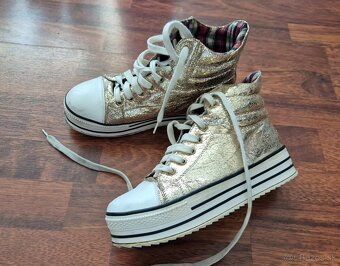 Dámske zlaté tenisky - 3