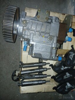 Cerpadlo VW GolF 4+ vstrekovace - 3