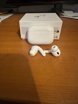 Apple AirPods Pro 2 generácia - 3
