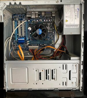 Predám komplet kancelárski pc z Intel cereon 2gb ram bez hdd - 3