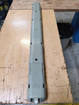 LED lampy 2 x 18W. - 3