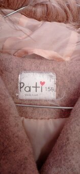 Dievčenský flaušový kabátik - 3