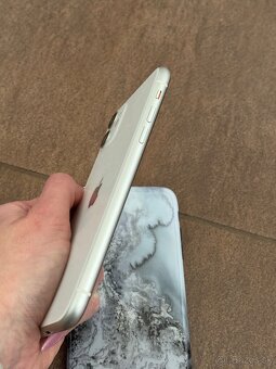 IPhone 11 128GB White - 3