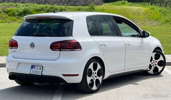 Volkswagen Golf VI GTI 2.0TSI - 3