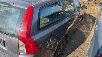 Volvo v 50 r.v. 2010 , 100kw 2.0 d - 3