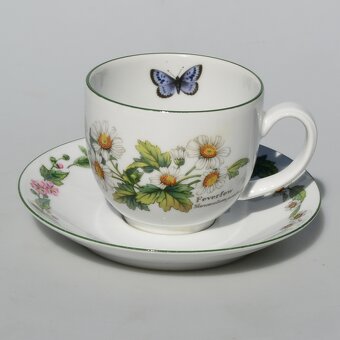 Nádherná bylinková porcelánová sada, . čajník + trojset + - 3