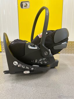 Autosedačka CYBEX Cloud Z i-Size + Isofixová báza CYBEX - 3