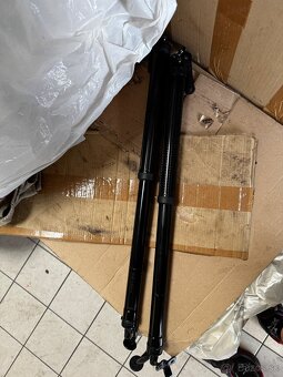 Auto - 3