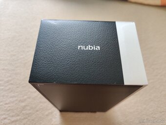 ZTE Nubia Z50S Pro. 12gb////1000gb. Hnedá metalíza. - 3