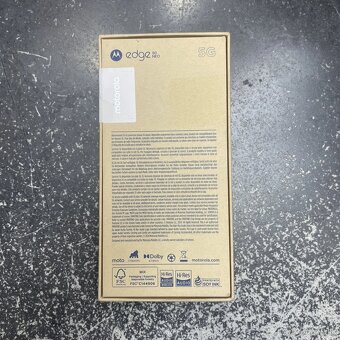 Nová Motorola edge 50 neo modrá - 3
