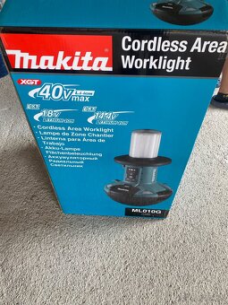 Akumulátorová LED pracovná lampa  MAKITA ML010G - 3