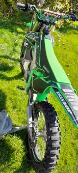 Kawasaki kxf450 - 3
