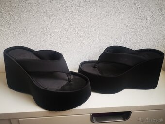 Čierne neoprénové sandále na platforme ZARA - 3