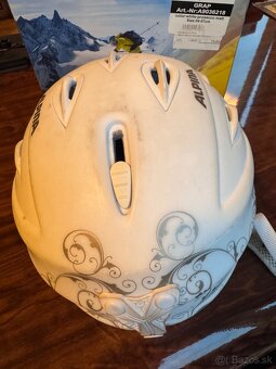 Prilba na lyzovanie - 3