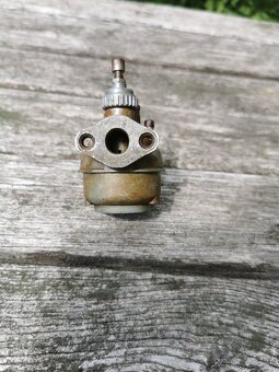 Predám karburátor Stadion S11 - 3