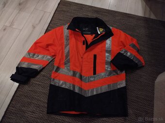 Reflexná nepremokavá bunda PC:89,99 - 3