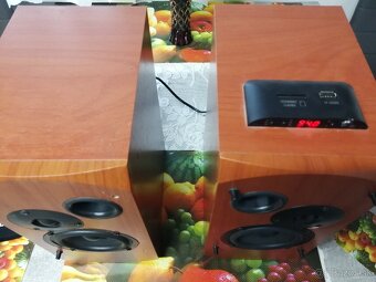 Bluetooth sal štúdiové aktívne reprobedne - 3