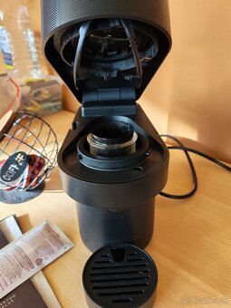Kávovar Nespresso Vertuo - 3