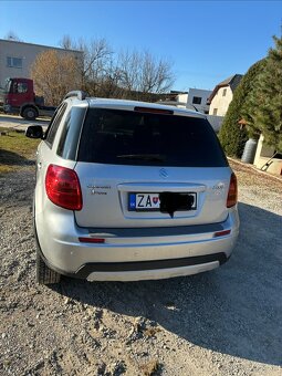 Predam na diely Suzuki Sx4 2010 - 3