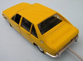 TATRA 613 - tmavě žlutá ,ITES,stará československá hračka - 3