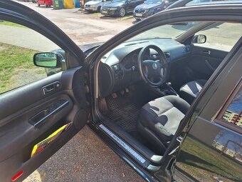 Volkswagen golf - 3