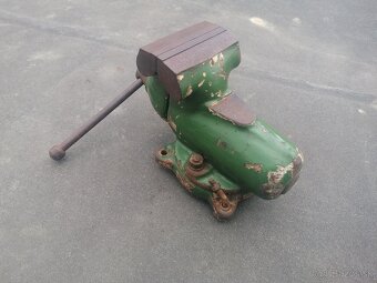Predám zverák YORK 125 A - 3