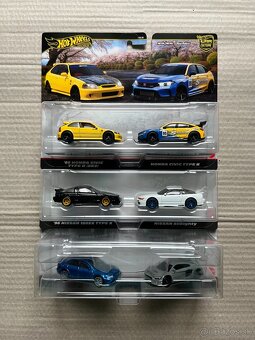 Hot Wheels Premium - 3