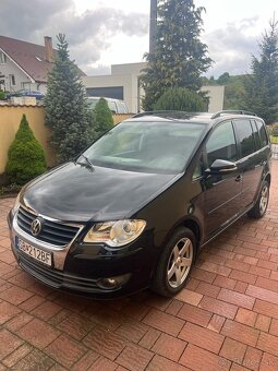 Volkswagen Touran 1.9 TDI DSG – 7 miestny van - 3