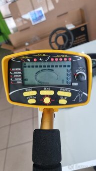 Detektor kovov Duramaxx - 3