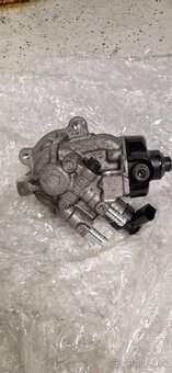 Vysokotlakové čerpadlo 04L130755D - 3