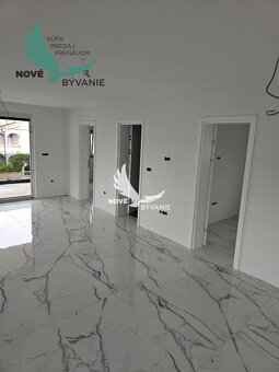 Novostavba blízko mora s výhľadom na more v Chorvátsku - 3