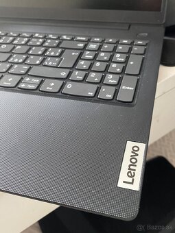 Lenovo V15 4G Notebook - 3