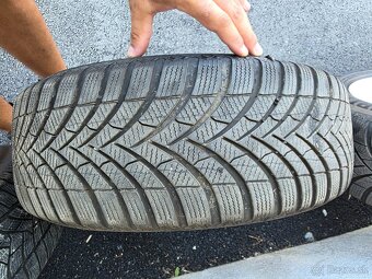 Zimne kolesa Skoda Superb 3 5x112 r16 215/60 r16 - 3