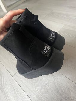 Dámske UGG čižmy - 3