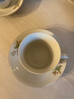 OZDOBNÉ ŠÁLKY NA KÁVU - čínsky porcelán - 3