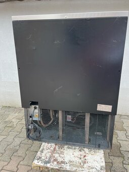 Vyrobnik Drveneho ĺadu. - 3