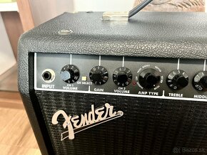 Kombo Fender FM25 DSP - 3