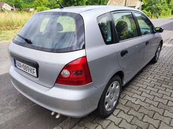 Predám HONDA CIVIC VII 1.7 ctdi, 74kW - 3