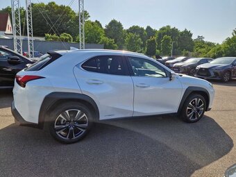 Lexus UX Hybrid 135 kW (184 PS) - 3