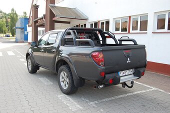 Mitsubishi L 200 - 3