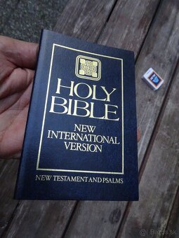 Predám  Bibliu-Novy Testament a Žalmy-v modernej angličtine - 3