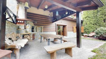 Chalupa po úspešnom režiserovi v obci Stará Turá-časť Paparď - 3