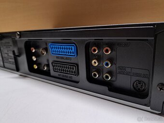 6-Hlavový VHS+DVD COMBO SAMSUNG DVD-V6700 - 3