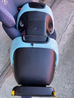 Predám Autosedačku ISOFIX - 3