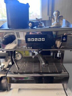 Set kávovar+ mlynček+tamper+vyklepávač - 3