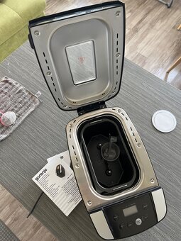 Pekáreň chleba GORENJE BM1210BK - 3
