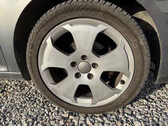 Zimne pneu 225/45 r17 na original audi diskoch 7.5Jx17 ET56 - 3